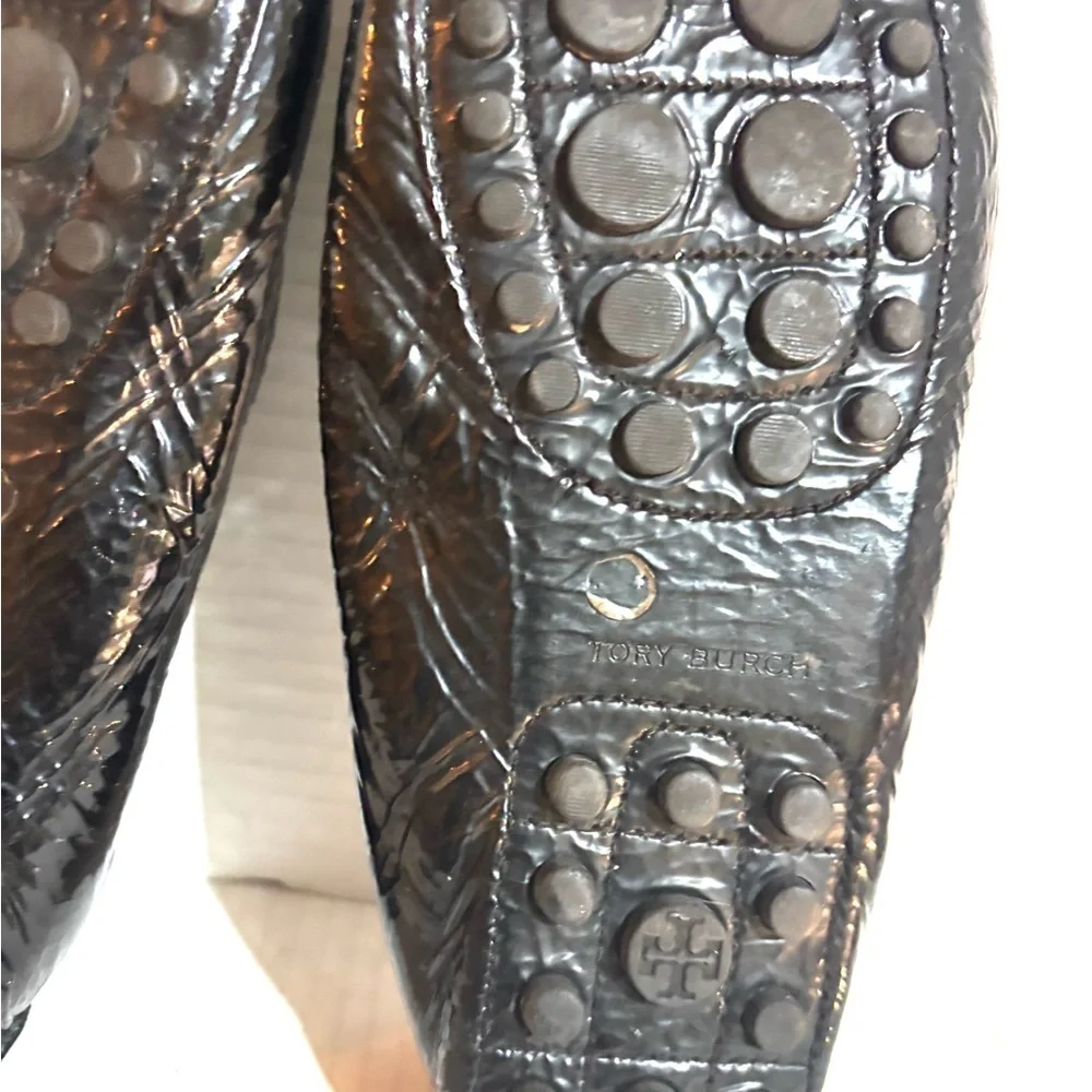 Tory Burch Black Textured Loafers with Gold Accent